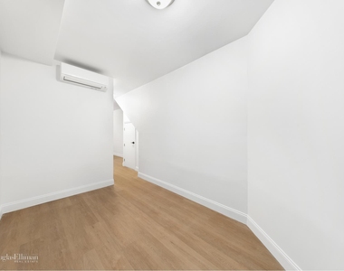 56-50 Myrtle Avenue - Photo Thumbnail 3
