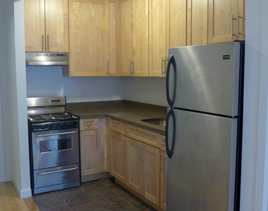 444 East 88th Street - Photo Thumbnail 5