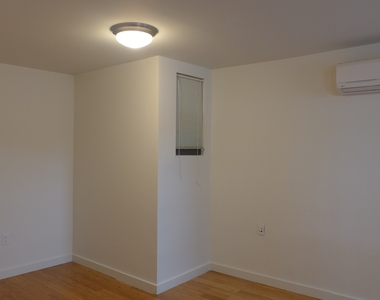 444 East 88th Street - Photo Thumbnail 9