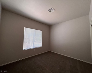 10409 Georgetown Place - Photo Thumbnail 16