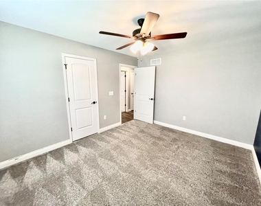 2623 Waldon Lane - Photo Thumbnail 21