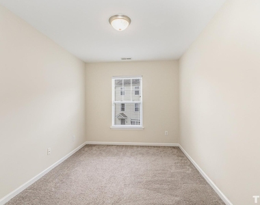 5110 Neuse Commons Ln - Photo Thumbnail 20