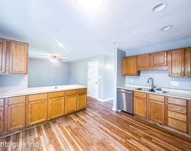 5442 Chisolm Ct - Photo Thumbnail 7