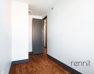 174 Knickerbocker Avenue - Photo Thumbnail 1