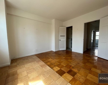 401 East 88th Street - Photo Thumbnail 9