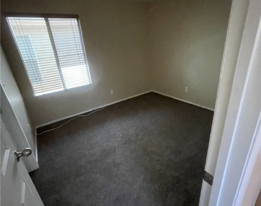 2133 Casa Ladera Street - Photo Thumbnail 20