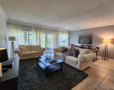 11863 Wimbledon Circle - Photo Thumbnail 37