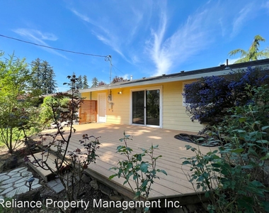 13530 Sw Aragon Street - Photo Thumbnail 32