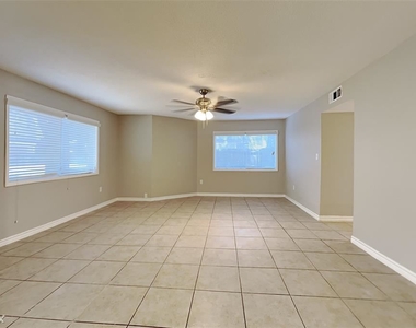 4474 W Cypress Villas Dr - Photo Thumbnail 11