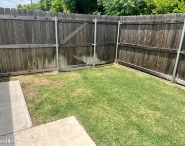 3225 Belmont Dr, Waco Tx A - Photo Thumbnail 17