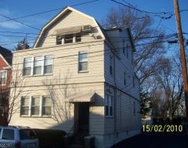 14 Laura Ave - Photo Thumbnail 0