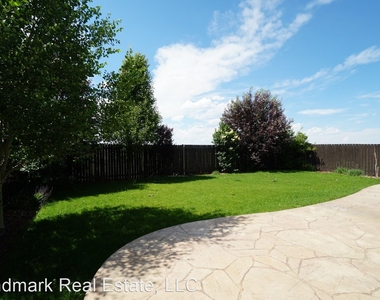 6364 Roundup Butte Street - Photo Thumbnail 27