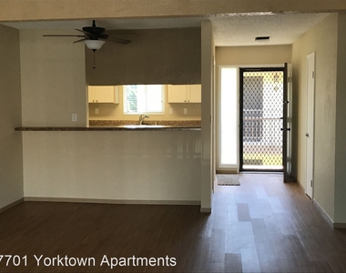 7701 Yorktown Avenue - Photo Thumbnail 11