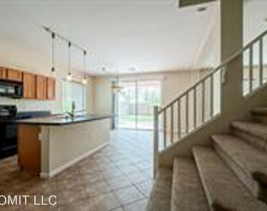 7265 West Gardenia Avenue - Photo Thumbnail 10