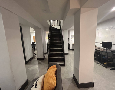 355 South 4th Street - Photo Thumbnail 11