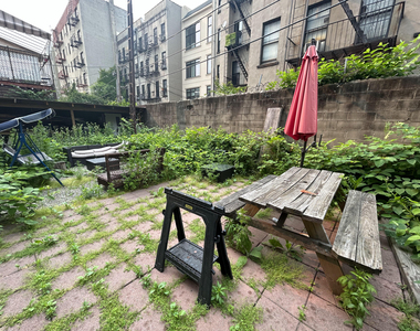 355 South 4th Street - Photo Thumbnail 17