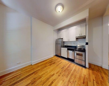 222 East 85th Street - Photo Thumbnail 2