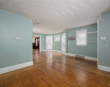 552 Potomac Avenue - Photo Thumbnail 6