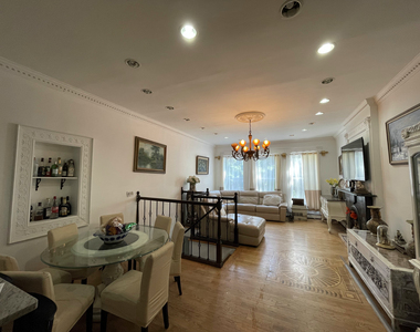 365 West 116th Street - Photo Thumbnail 2
