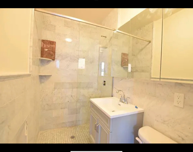 106 West 69th Street - Photo Thumbnail 4