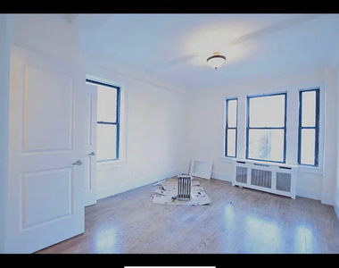 106 West 69th Street - Photo Thumbnail 5