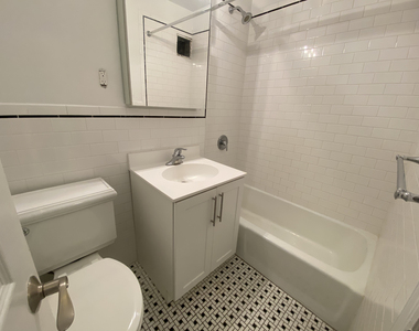 73rd & Columbus Ave - Photo Thumbnail 10