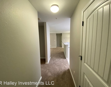 4829 Maple Sunset Way - Photo Thumbnail 10
