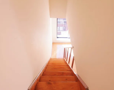 516 East 86th Street - Photo Thumbnail 8