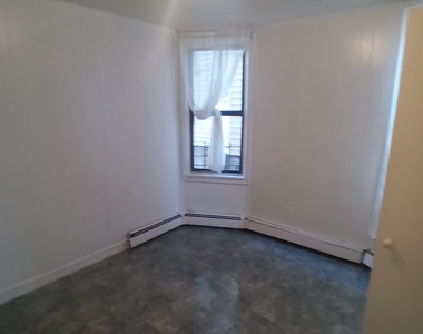 27 Spruce Street yonkers NY 10701 - Photo Thumbnail 6