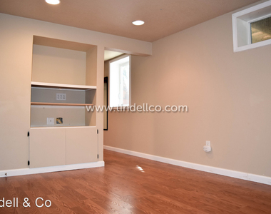 6725 N Delaware Ave - Photo Thumbnail 22