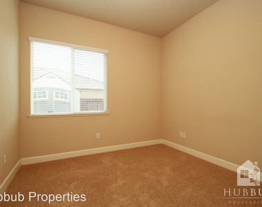 4306 Egret Way - Photo Thumbnail 11