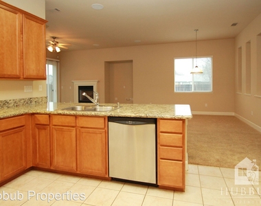 4306 Egret Way - Photo Thumbnail 6