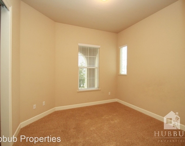 4306 Egret Way - Photo Thumbnail 15