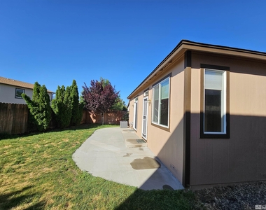 2330 Blue Canyon Court - Photo Thumbnail 18