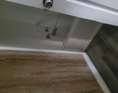 11211 East Bay Rd. Unit 29 - Photo Thumbnail 8