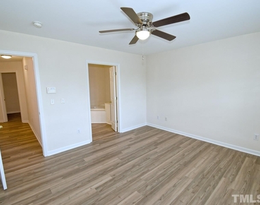 2606 Vega Court - Photo Thumbnail 15