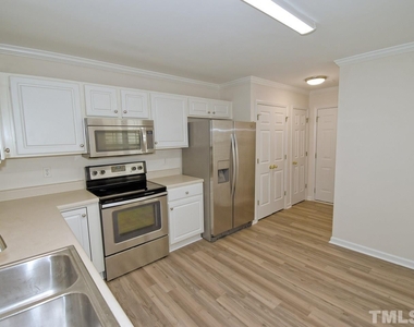 2606 Vega Court - Photo Thumbnail 13