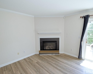 2606 Vega Court - Photo Thumbnail 4