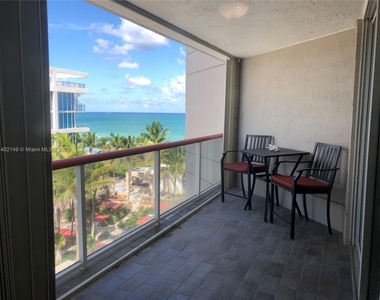 6767 Collins Ave - Photo Thumbnail 1