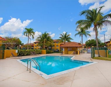 15550 Sw 80th St - Photo Thumbnail 11