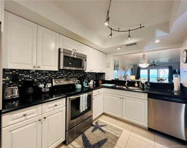 9490 S Ocean Drive - Photo Thumbnail 6