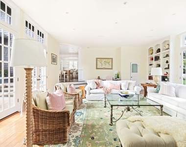 226 Palisades Ave - Photo Thumbnail 13