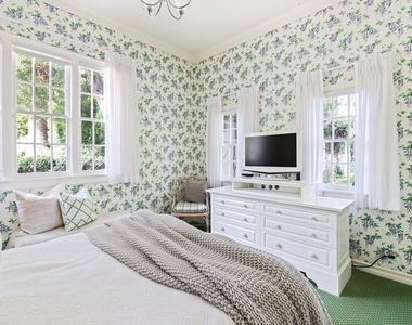226 Palisades Ave - Photo Thumbnail 25