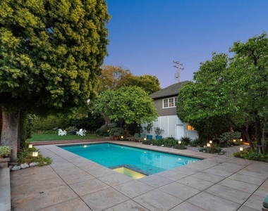 226 Palisades Ave - Photo Thumbnail 45