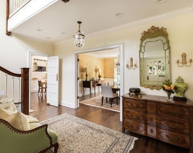 226 Palisades Ave - Photo Thumbnail 6