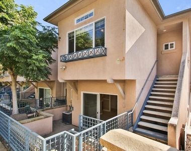 2084 San Diego Ave - Photo Thumbnail 10