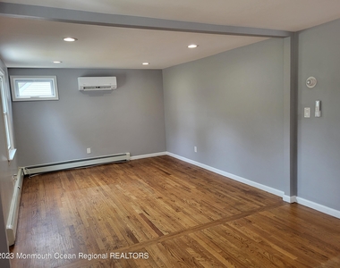 93 Barkalow Avenue - Photo Thumbnail 2