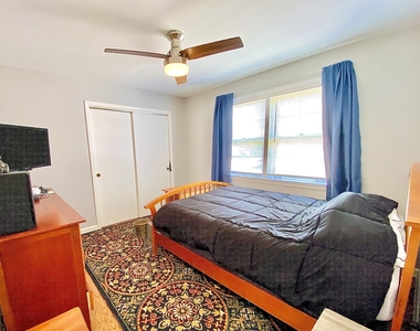 8707 N Oketo Avenue - Photo Thumbnail 7