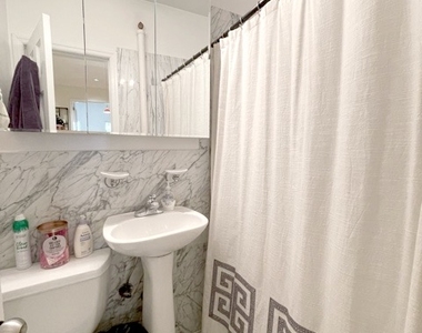 206 east 34th street  - Photo Thumbnail 9