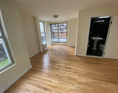 55 West 55th Street - Photo Thumbnail 11